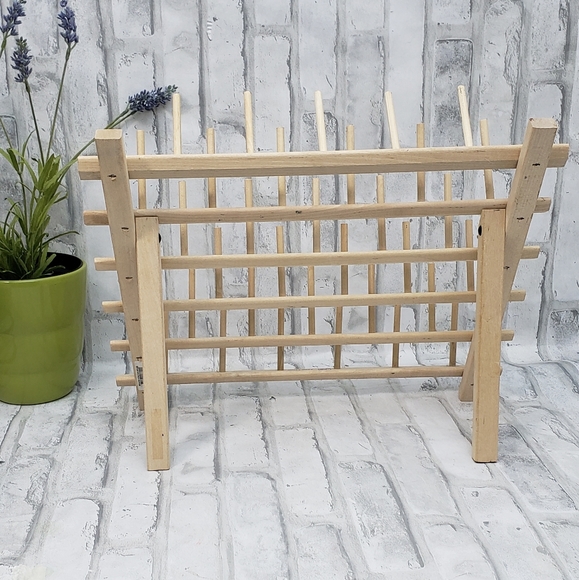 June Tailor Mid-Size 33 Cone Thread Rack - Picture 3 of 8